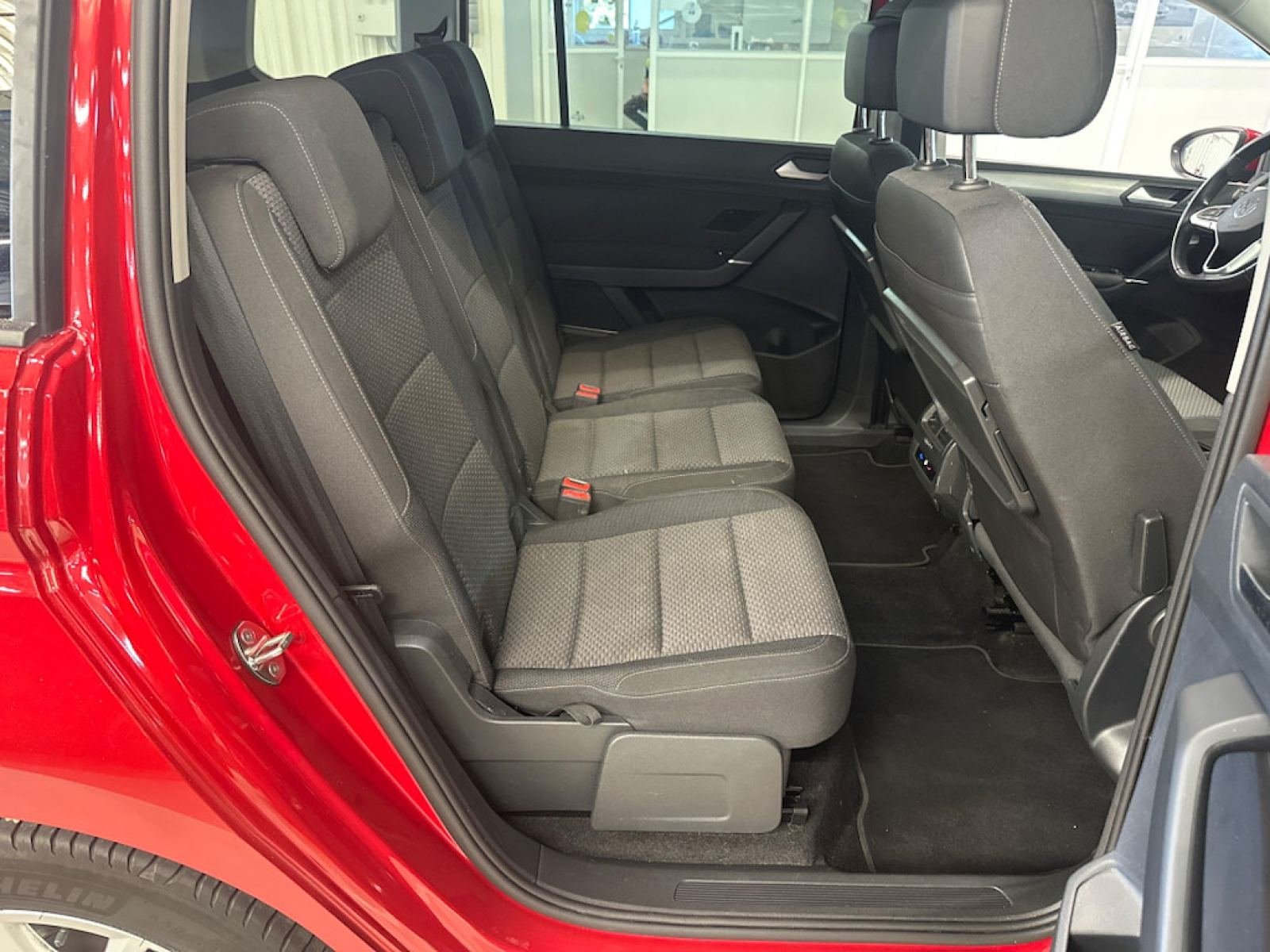 VOLKSWAGEN TOURAN 2.0 TDI Lounge Business DSG7 5 plazas 7