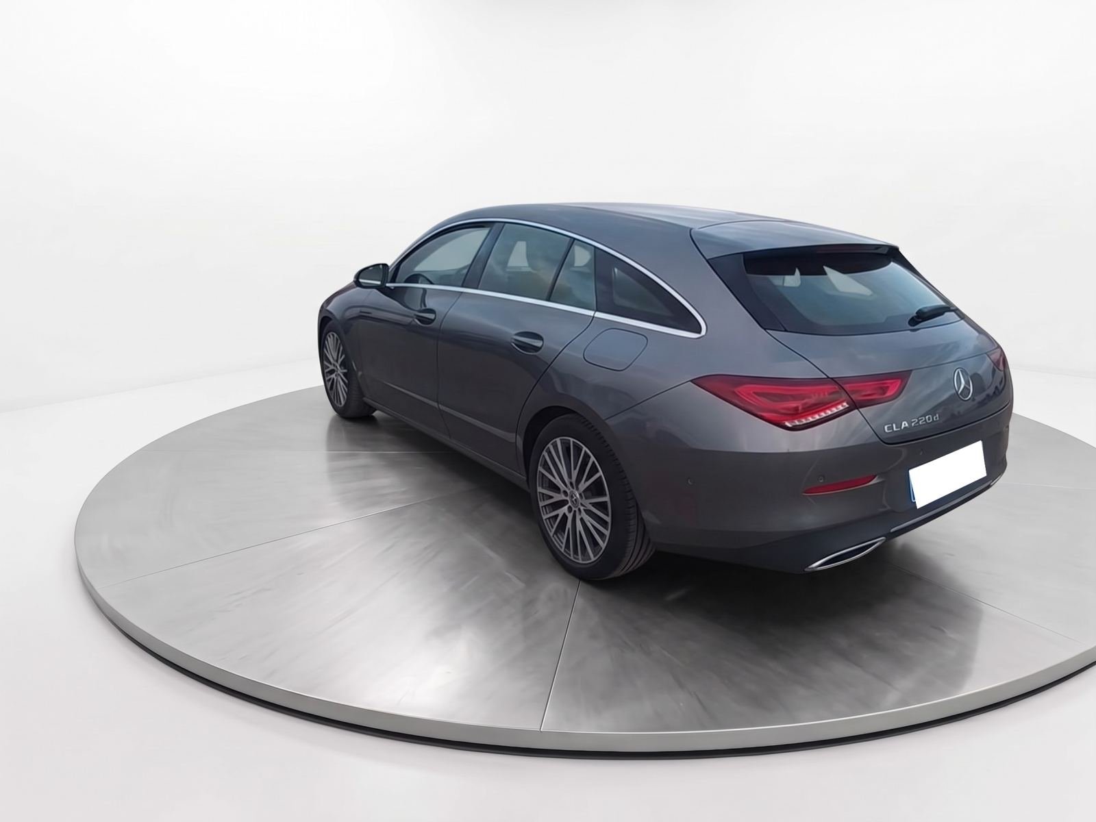 MERCEDES CLASE CLA 220 D DCT Shooting Brake 4 