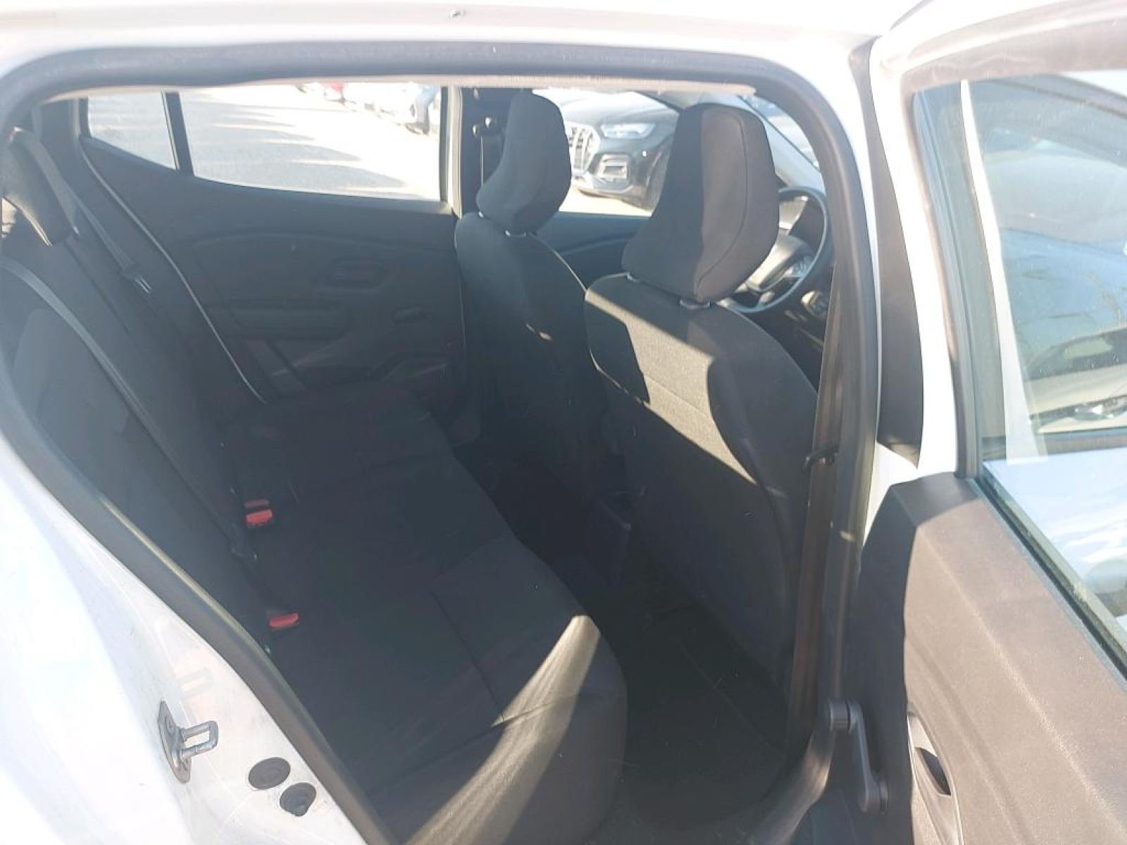 DACIA SANDERO ESSENTIAL 74KW (100CV) ECO-G 8 
