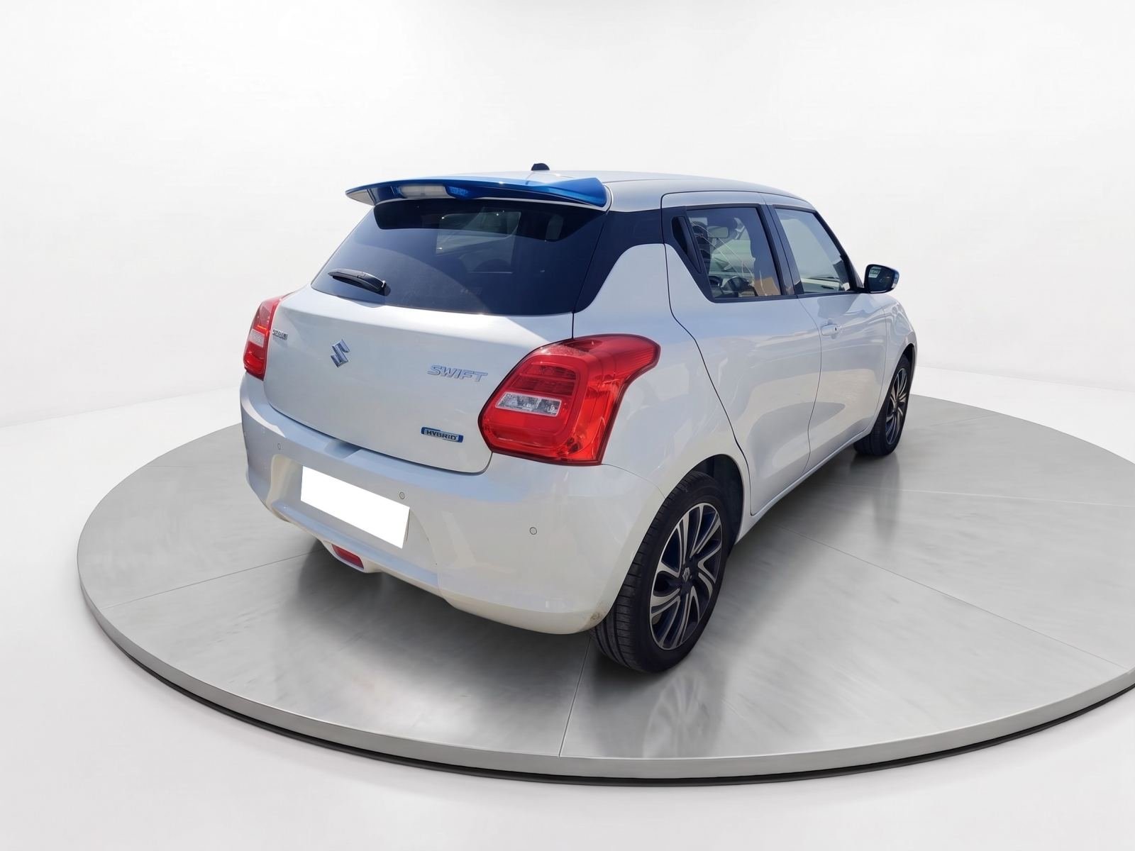 SUZUKI SWIFT 1.2 Mild Hybrid GLE Blue & White 3