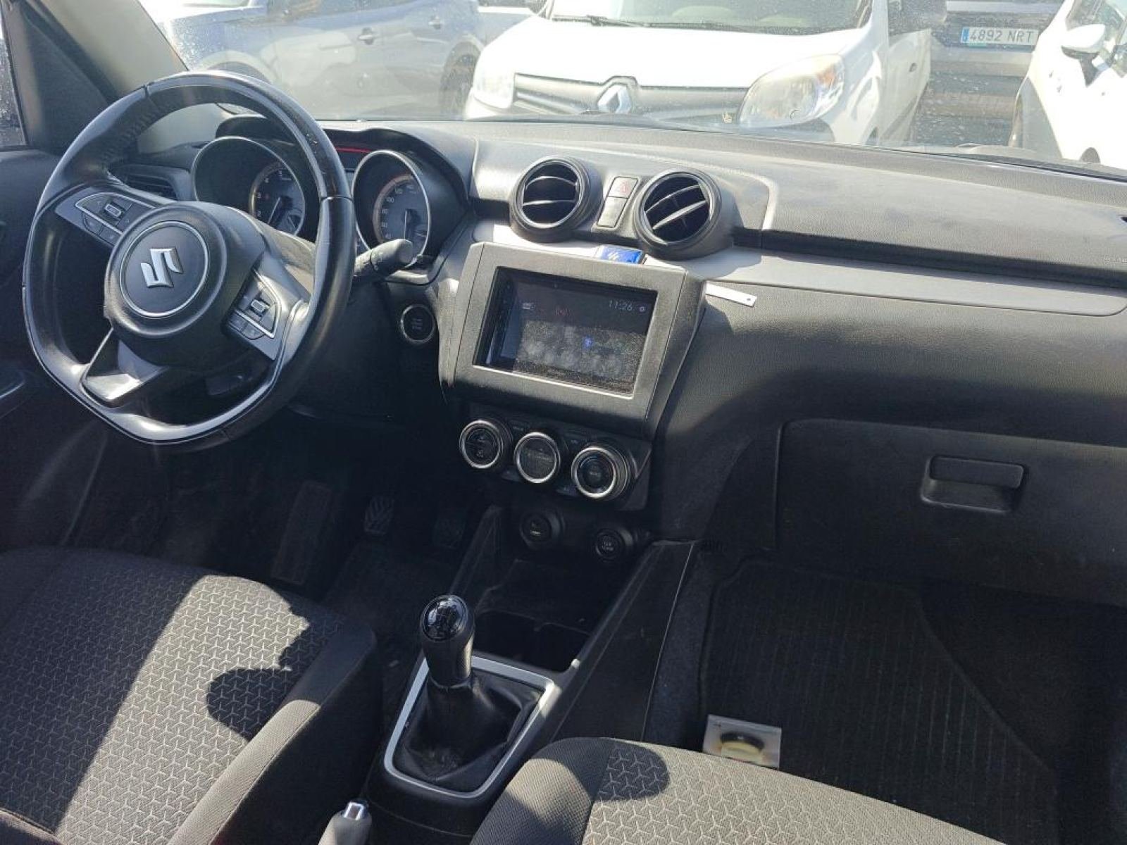 SUZUKI SWIFT 1.2 Mild Hybrid GLE Blue & White 8