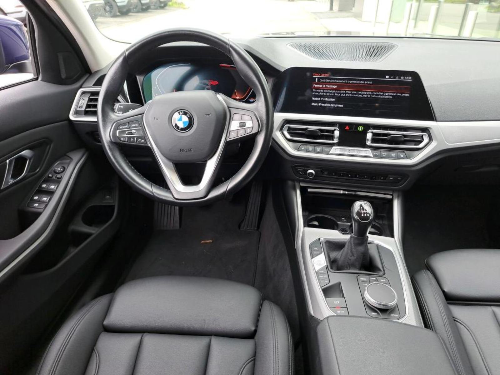 BMW SERIE 3 TOURING 318 d AdBlue 8