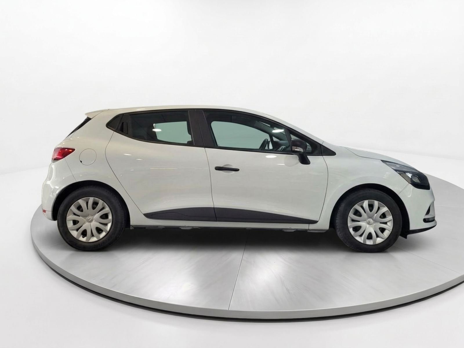 RENAULT CLIO 1.5 dCi 75cv Life Energy 6