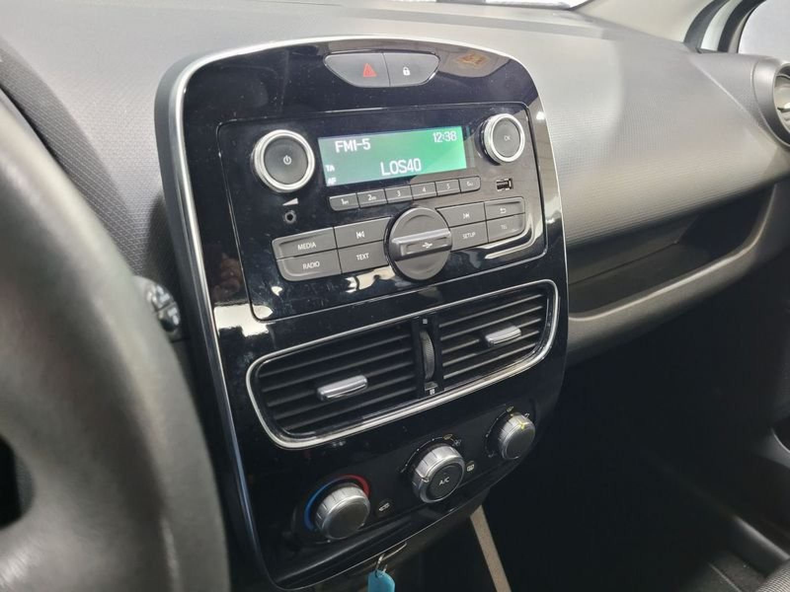 RENAULT CLIO 1.5 dCi 75cv Life Energy 19