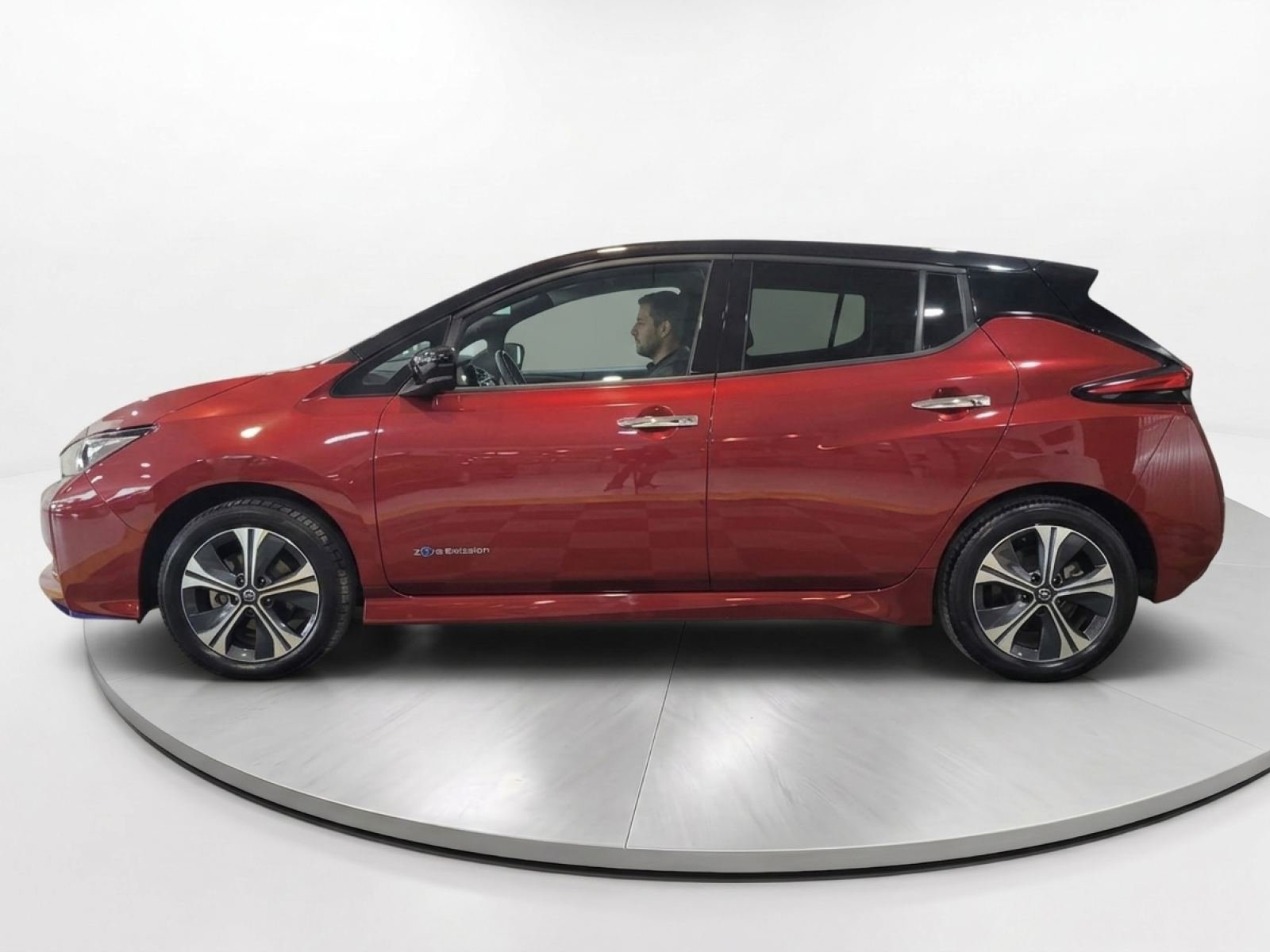 NISSAN LEAF 62kWh e+ Tekna 2
