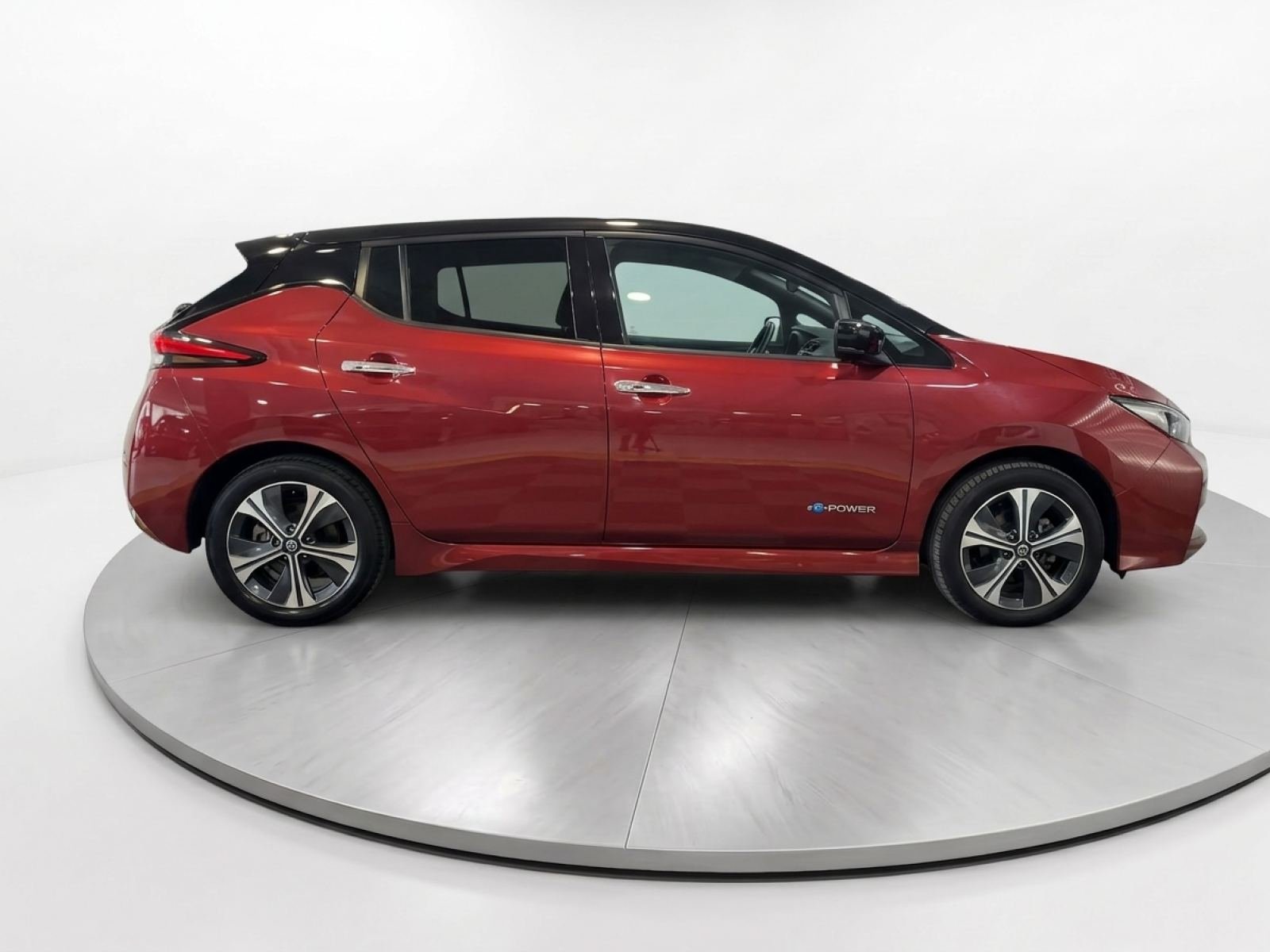 NISSAN LEAF 62kWh e+ Tekna 6
