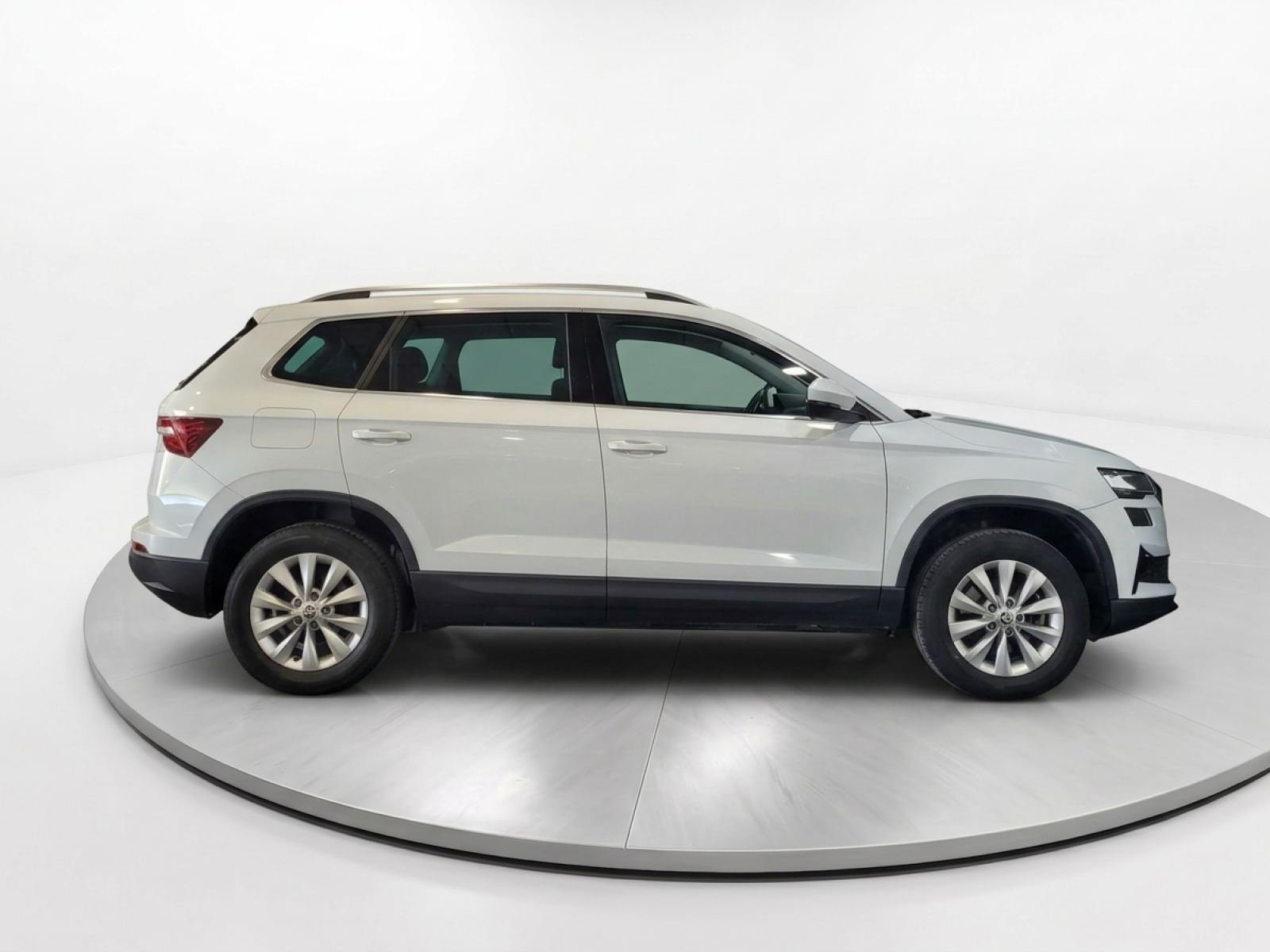 SKODA KAROQ 2.0 TDI 150cv DSG 4X4 Ambition 6