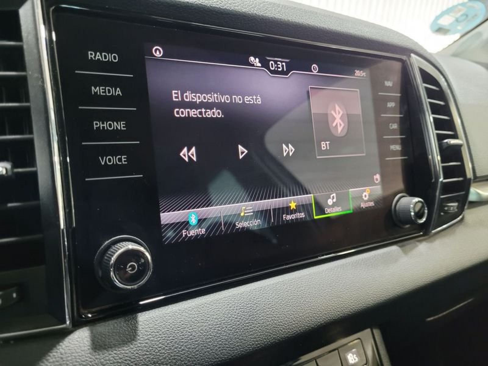SKODA KAROQ 2.0 TDI 150cv DSG 4X4 Ambition 22