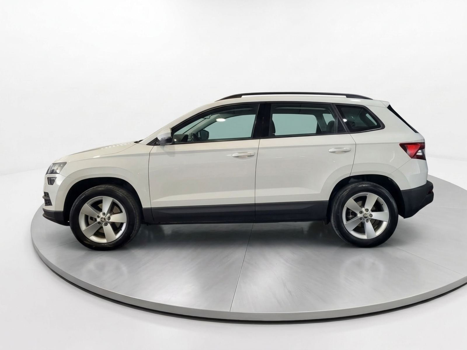 SKODA KAROQ 2.0 TDI 150cv DSG 4X4 Ambition 2