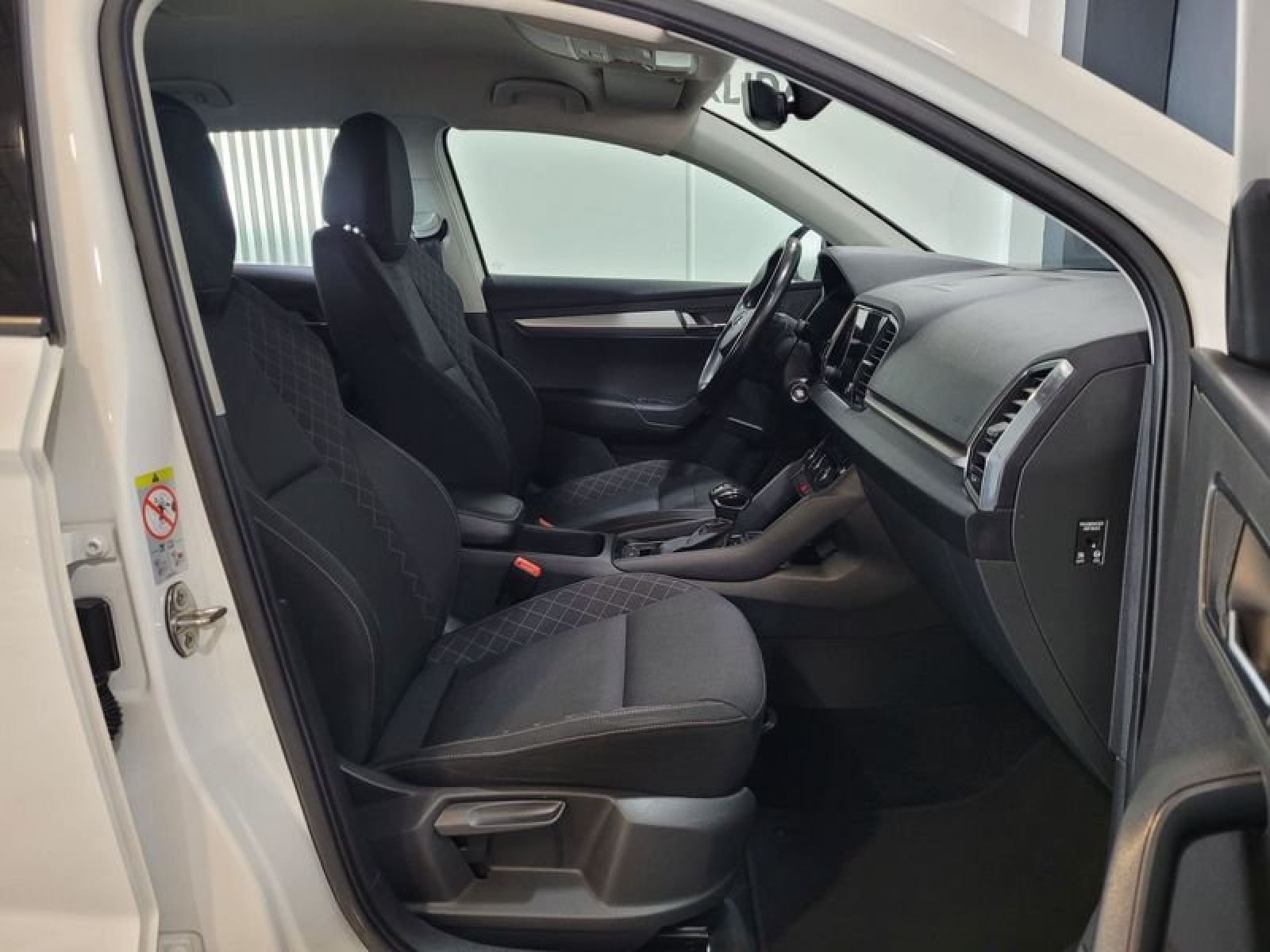 SKODA KAROQ 2.0 TDI 150cv DSG 4X4 Ambition 12
