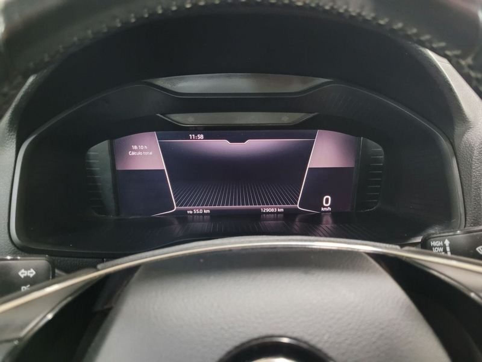 SKODA KAROQ 2.0 TDI 150cv DSG 4X4 Ambition 19