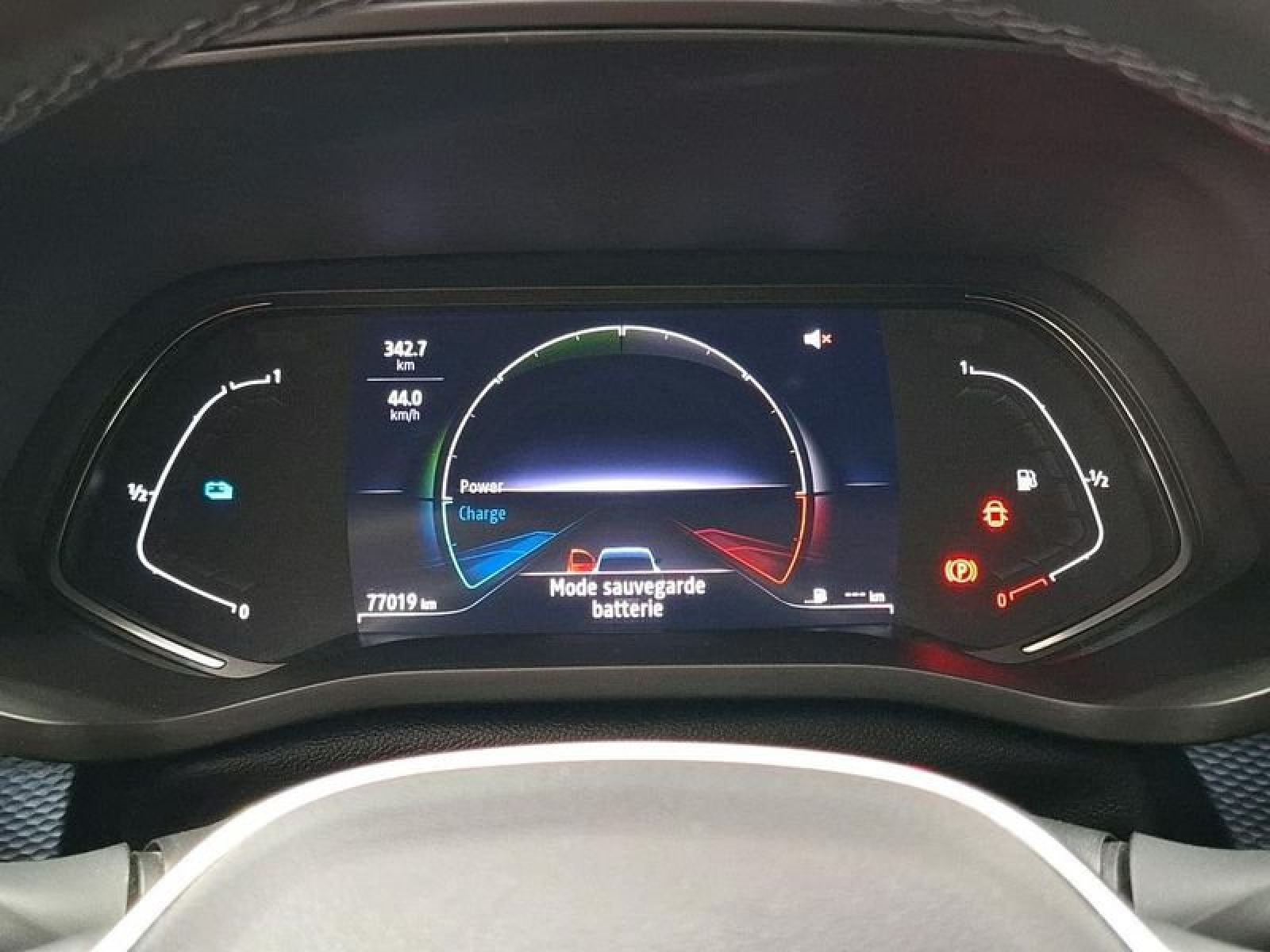 RENAULT ARKANA 1.6 E-Tech 145cv Intens 9 