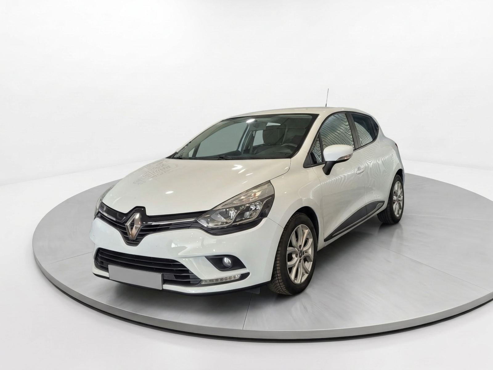 imagen de RENAULT CLIO 1.5 dCi 90cv EDC Zen -18 - REF: 07211