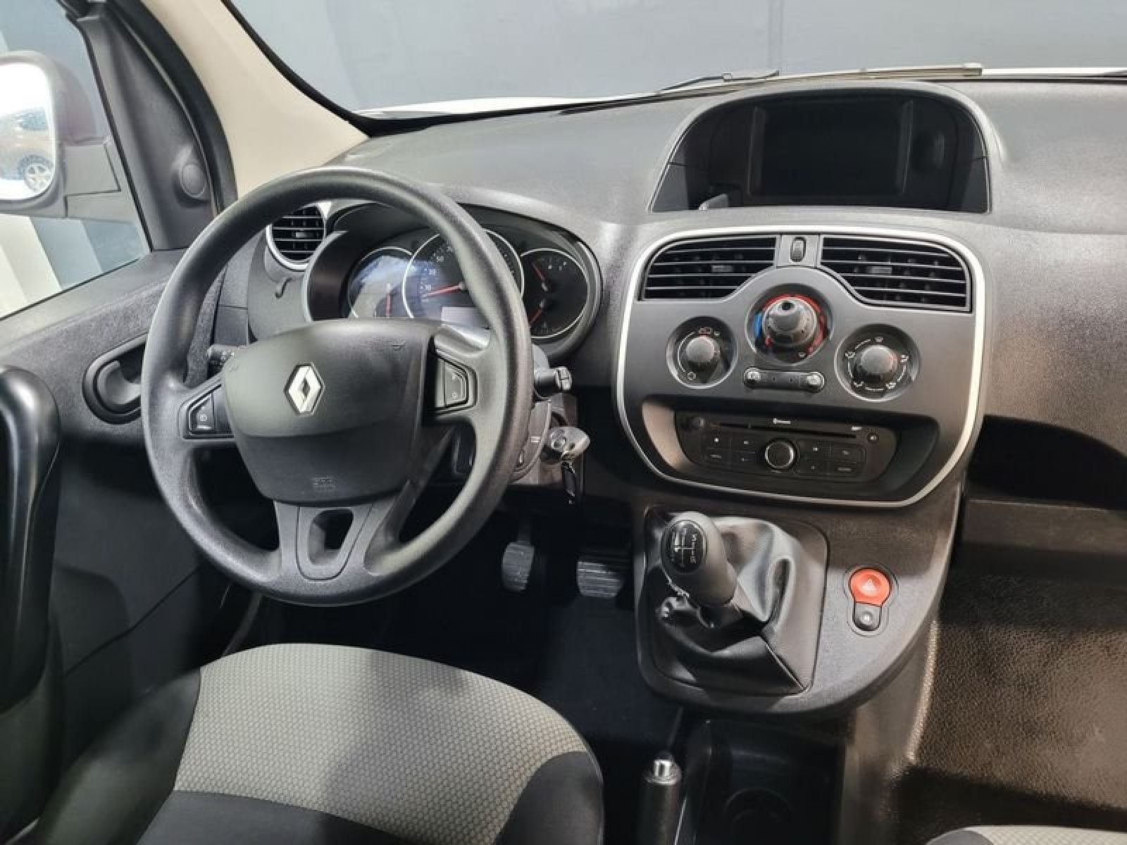 RENAULT KANGOO FURGON dCi 90cv Euro 6 Profesional 11 