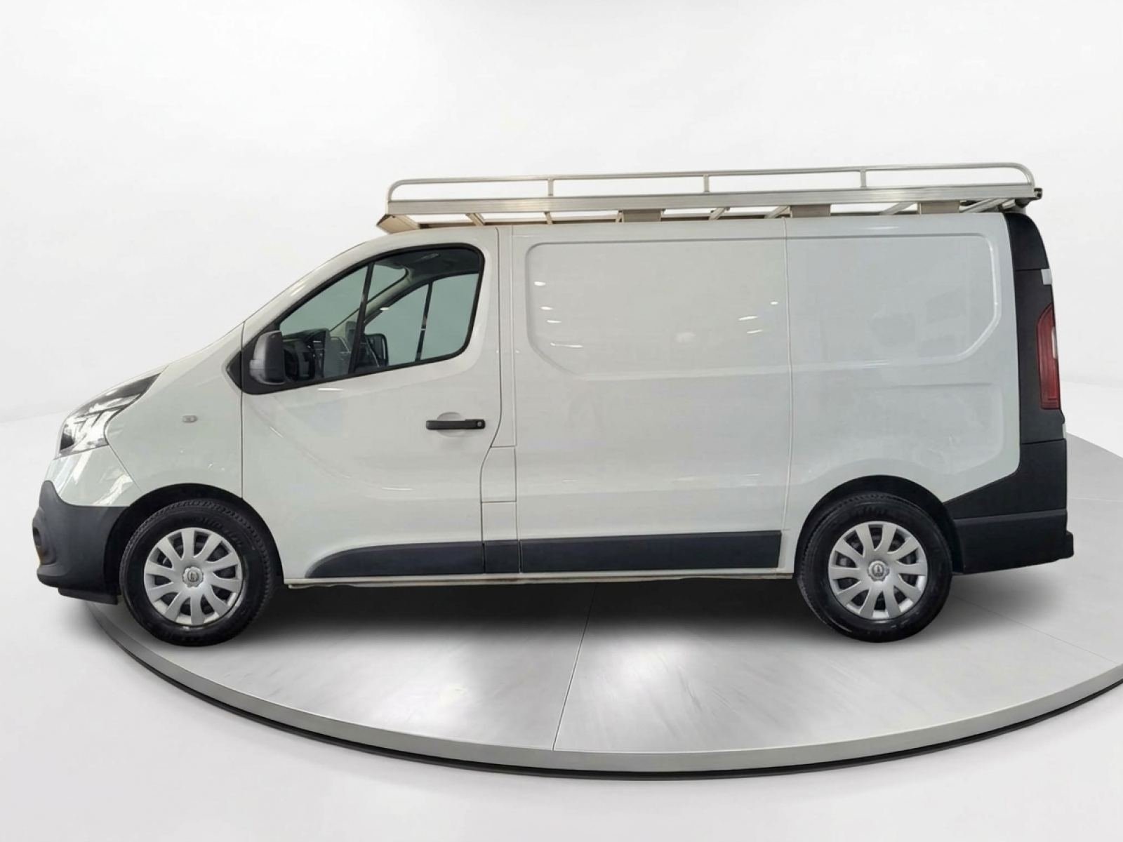 Renault Trafic Furgón 29 L1H1 Energy BluedCi - foto 2