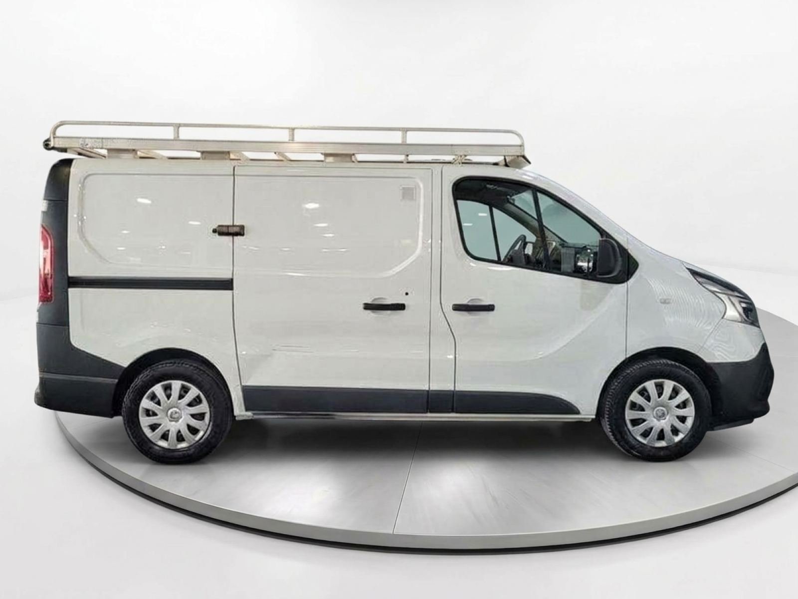 Renault Trafic Furgón 29 L1H1 Energy BluedCi - foto 5