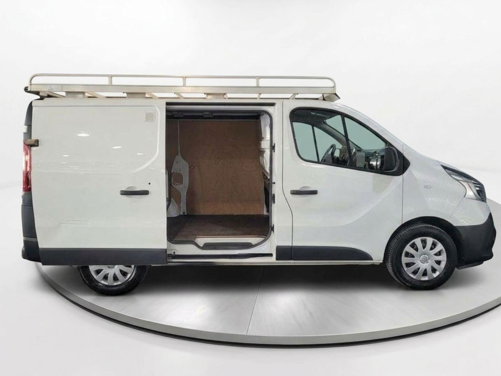 Renault Trafic Furgón 29 L1H1 Energy BluedCi - foto 6
