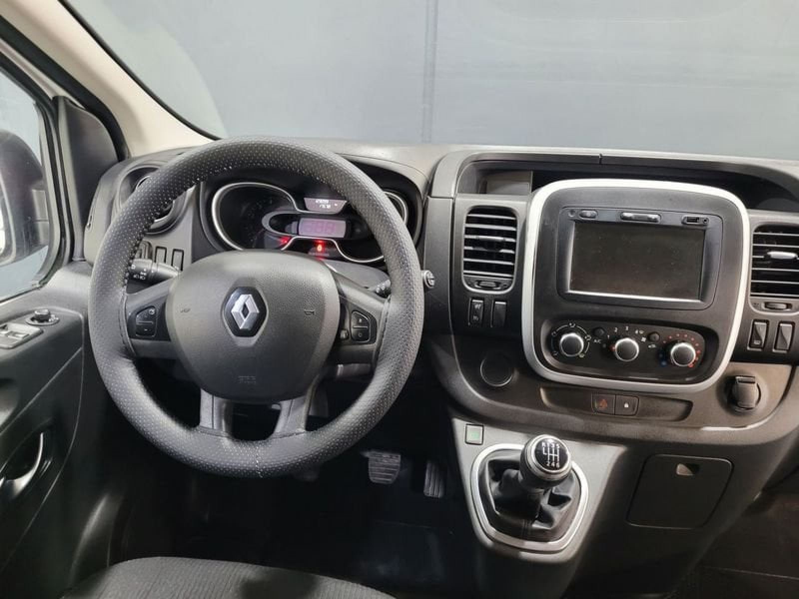 Renault Trafic Furgón 29 L1H1 Energy BluedCi - foto 13
