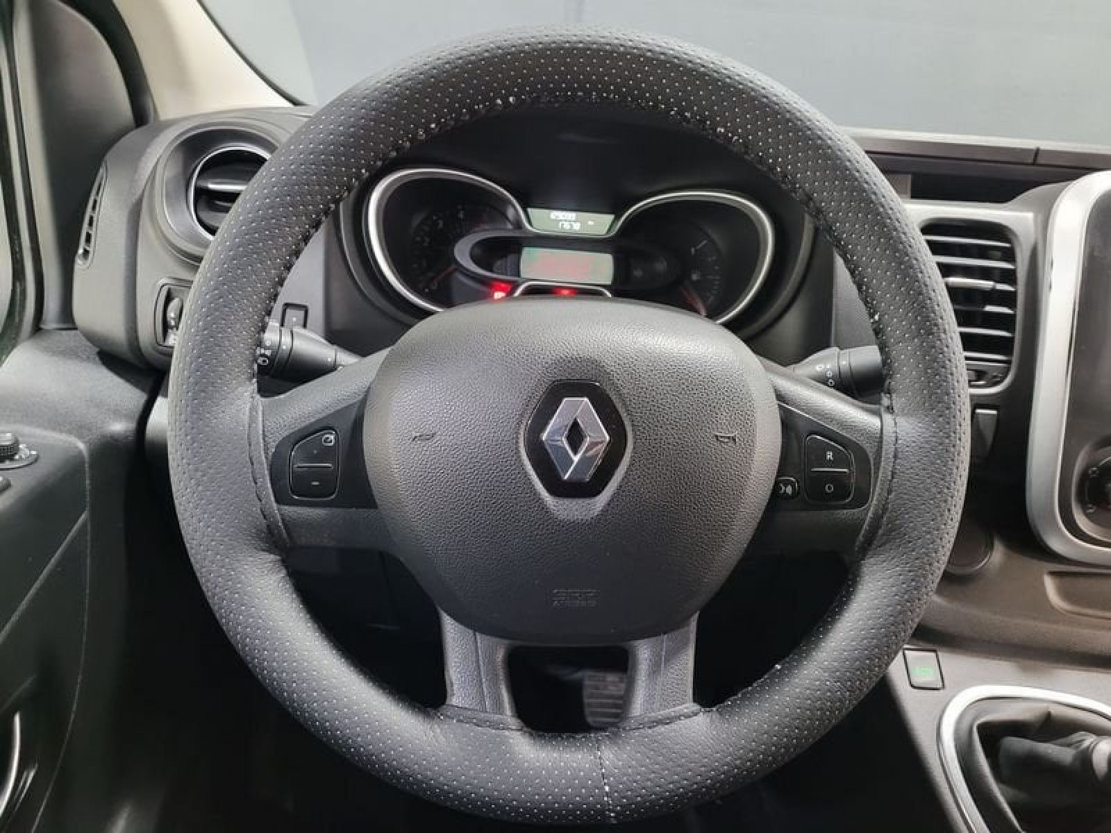 Renault Trafic Furgón 29 L1H1 Energy BluedCi - foto 14