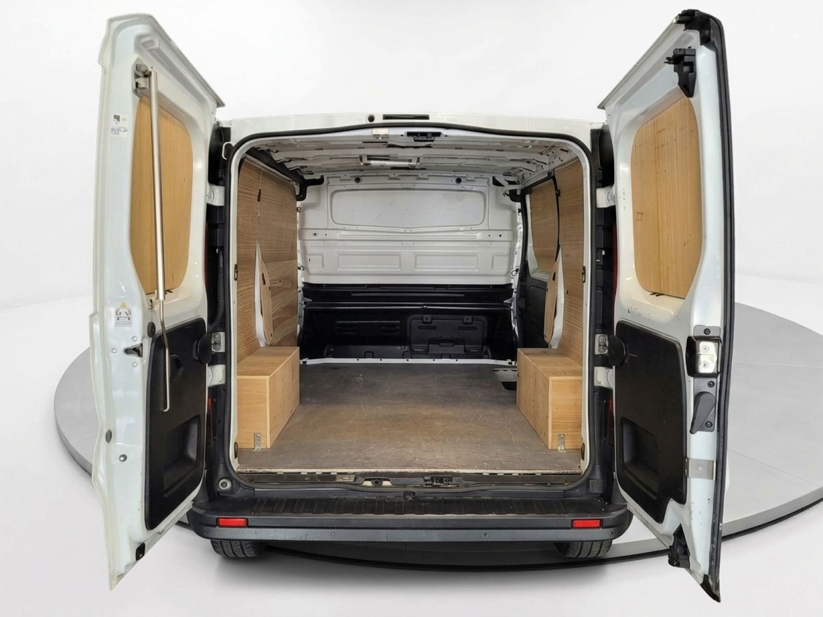 Renault Trafic Furgón 27 L1H1 Energy BluedCi - foto 10