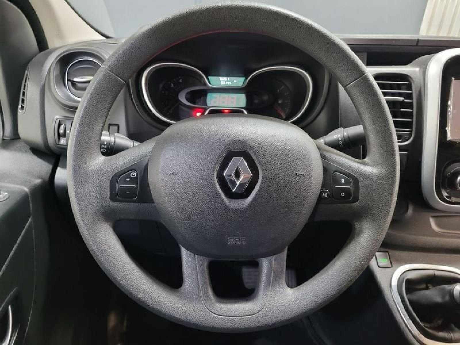 Renault Trafic Furgón 27 L1H1 Energy BluedCi - foto 16