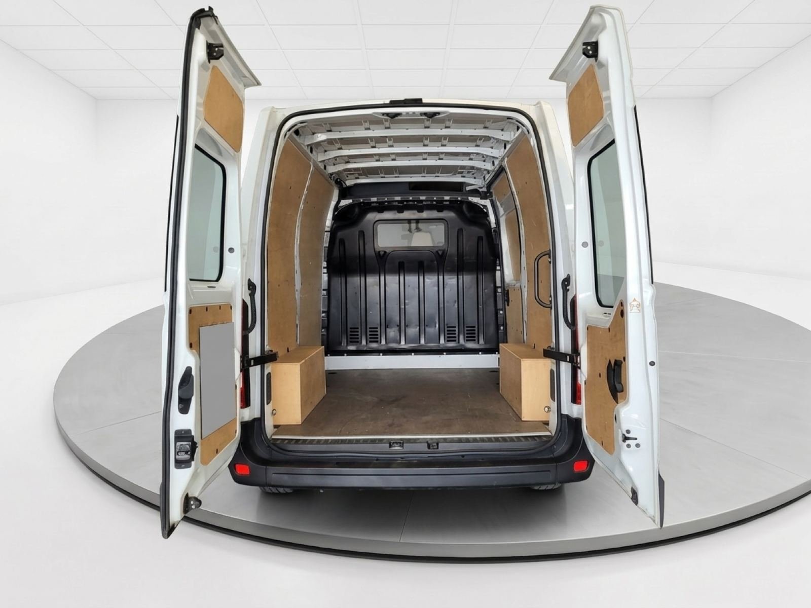 RENAULT MASTER Furgón T L1H2 3300 Bl dCi 100kW (135CV) 10 