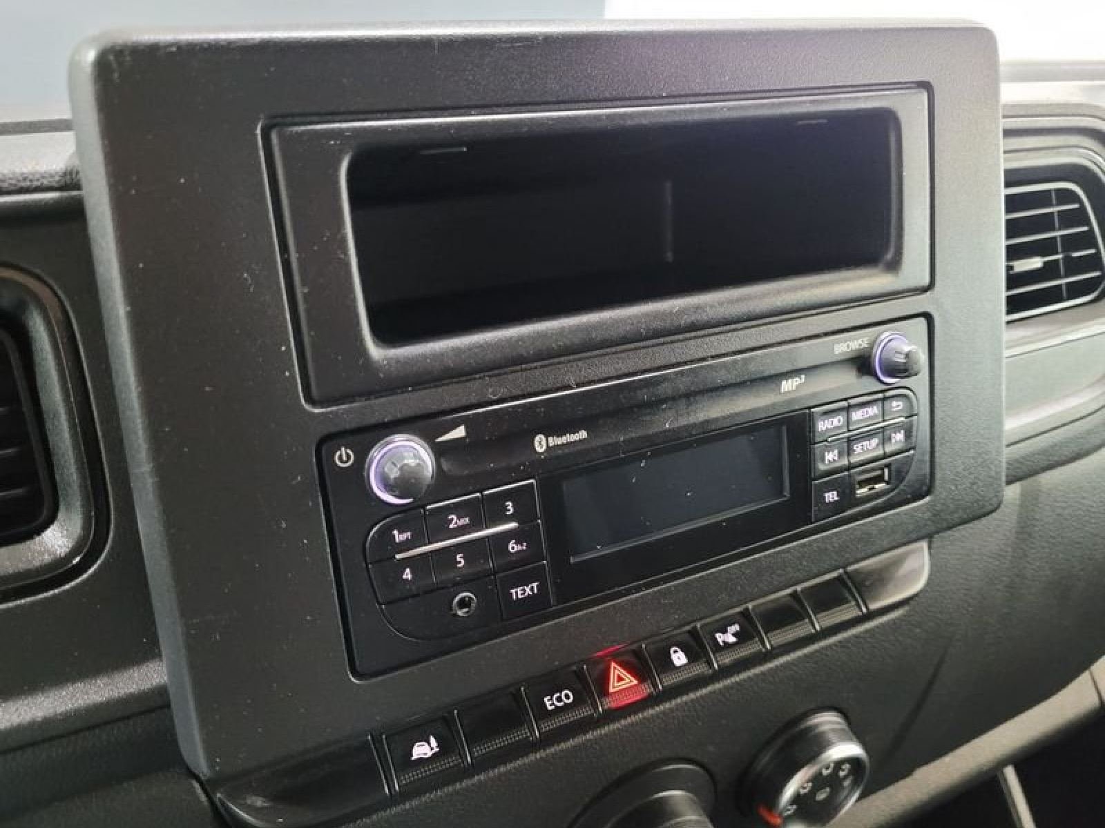 RENAULT MASTER Furgón T L1H1 3300 Bl dCi 100kW (135CV) 22