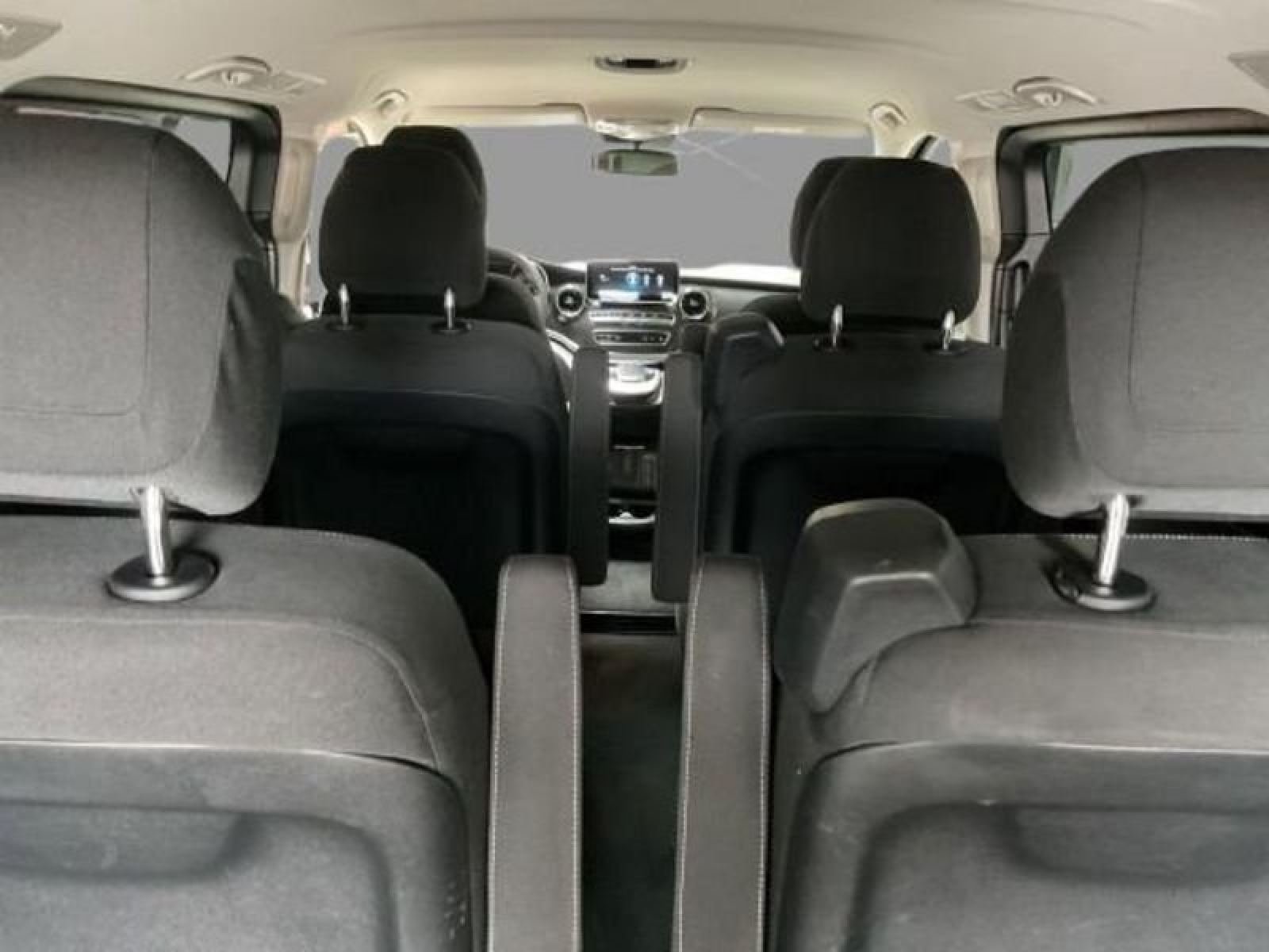MERCEDES CLASE V 220 d  Largo 9 