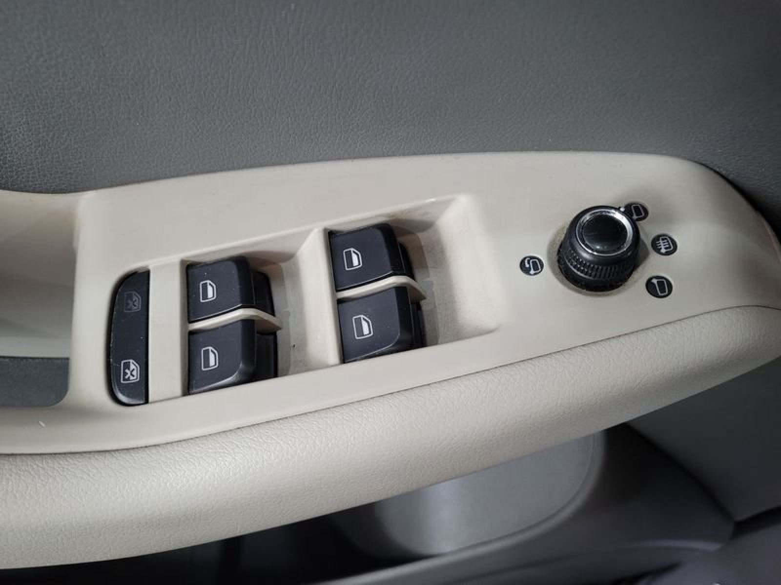 AUDI Q5 2.0 TDI 170cv quattro 13