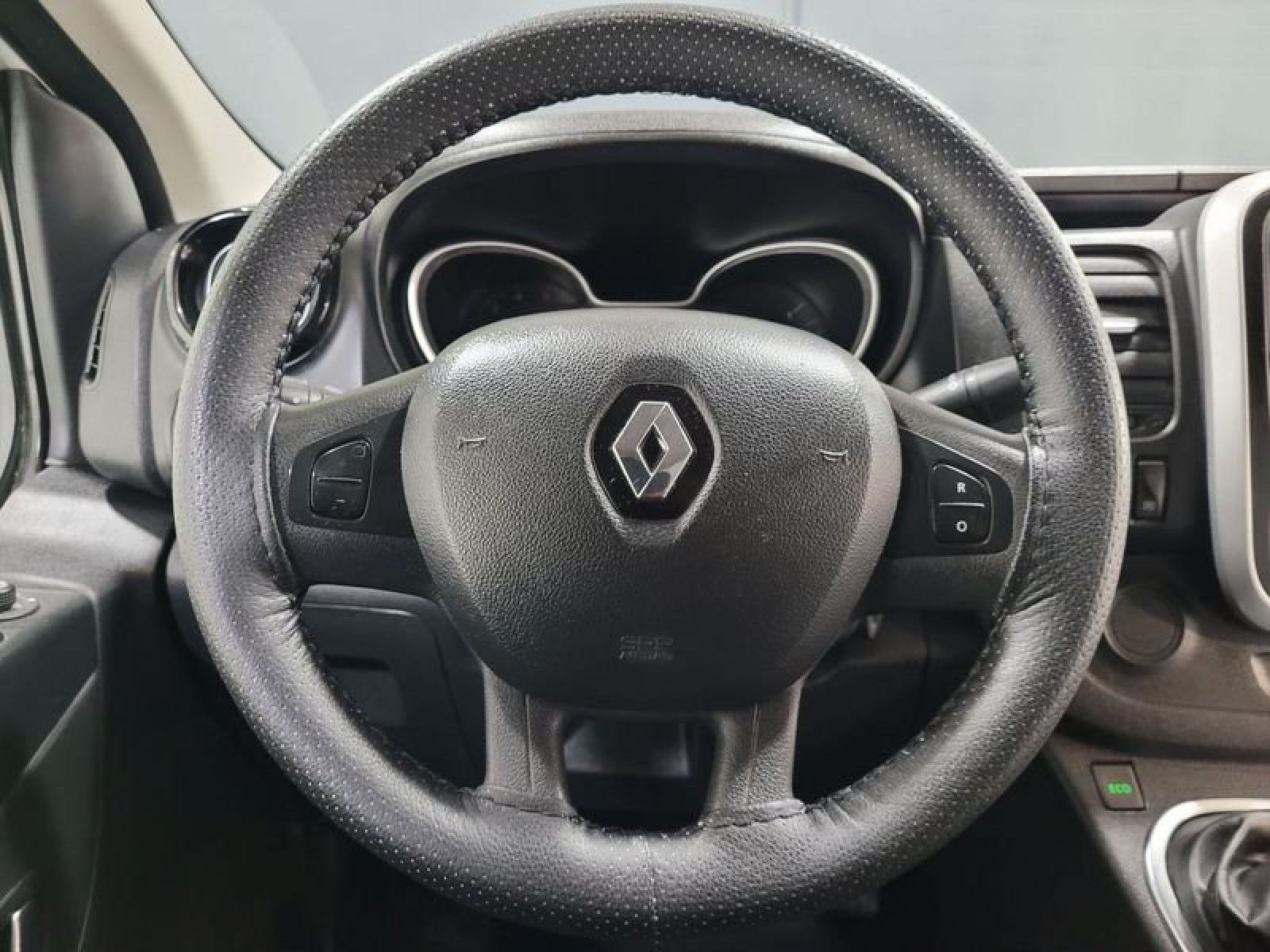 RENAULT TRAFIC Furgón 29 L1H1 dCi 95 Euro 6 16 