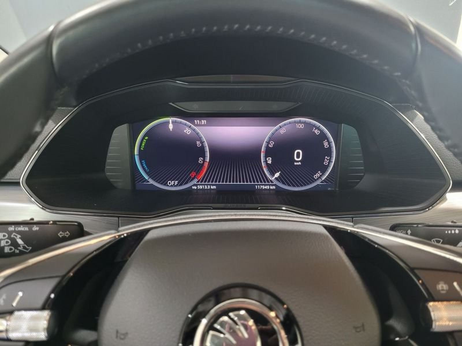 SKODA SUPERB 1.4 TSI 218cv iV P-HEV DSG L&K 20 