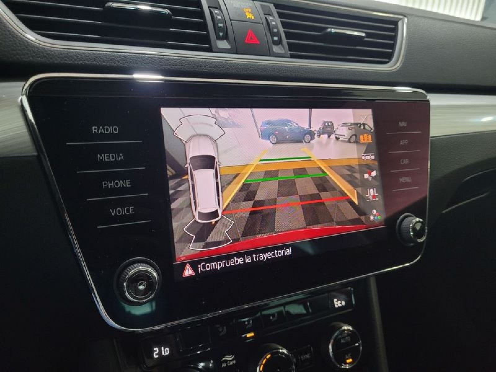 SKODA SUPERB 1.4 TSI 218cv iV P-HEV DSG L&K 34 