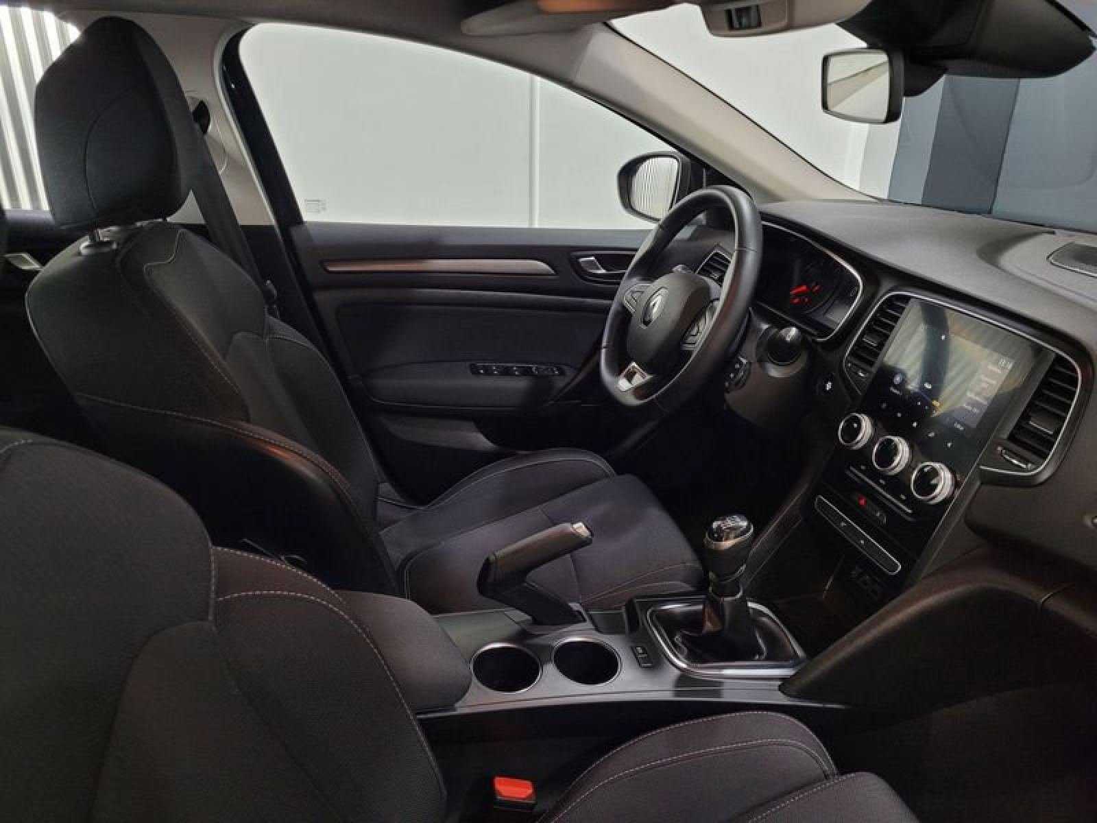 RENAULT MéGANE Intens TCe 85 kW (115CV) GPF -SS 11