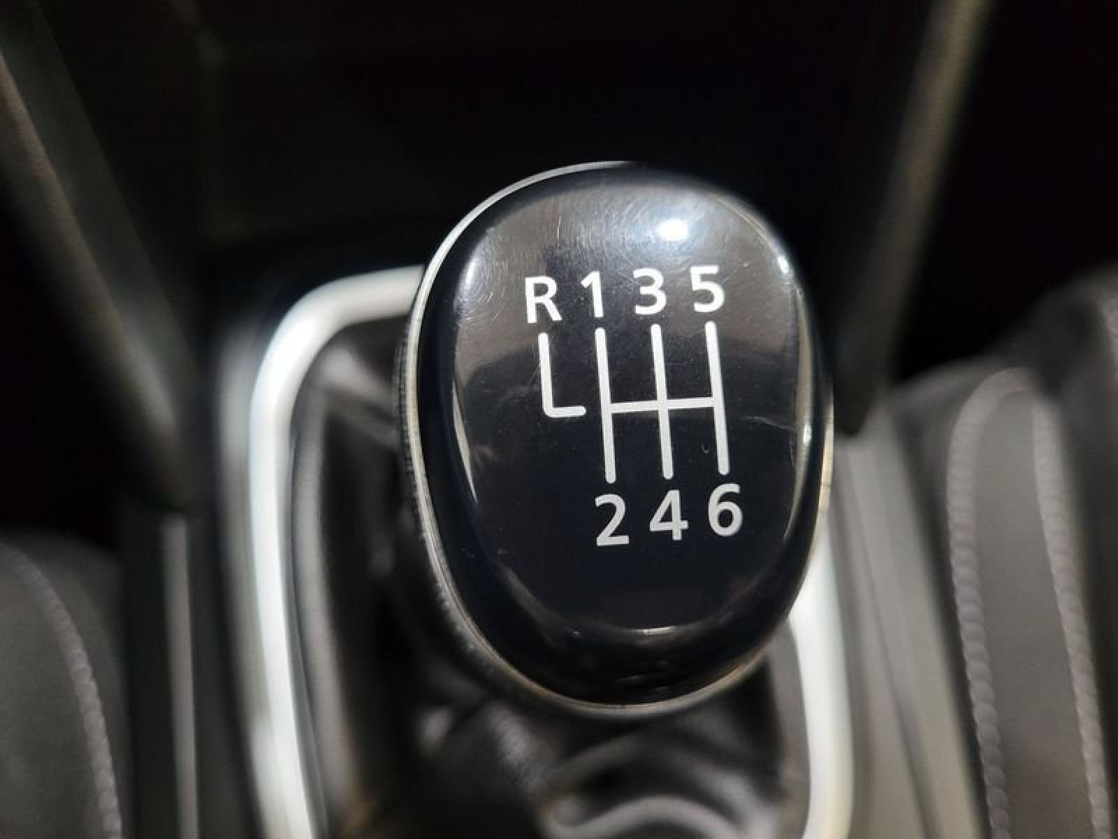 RENAULT MéGANE Intens TCe 85 kW (115CV) GPF -SS 24