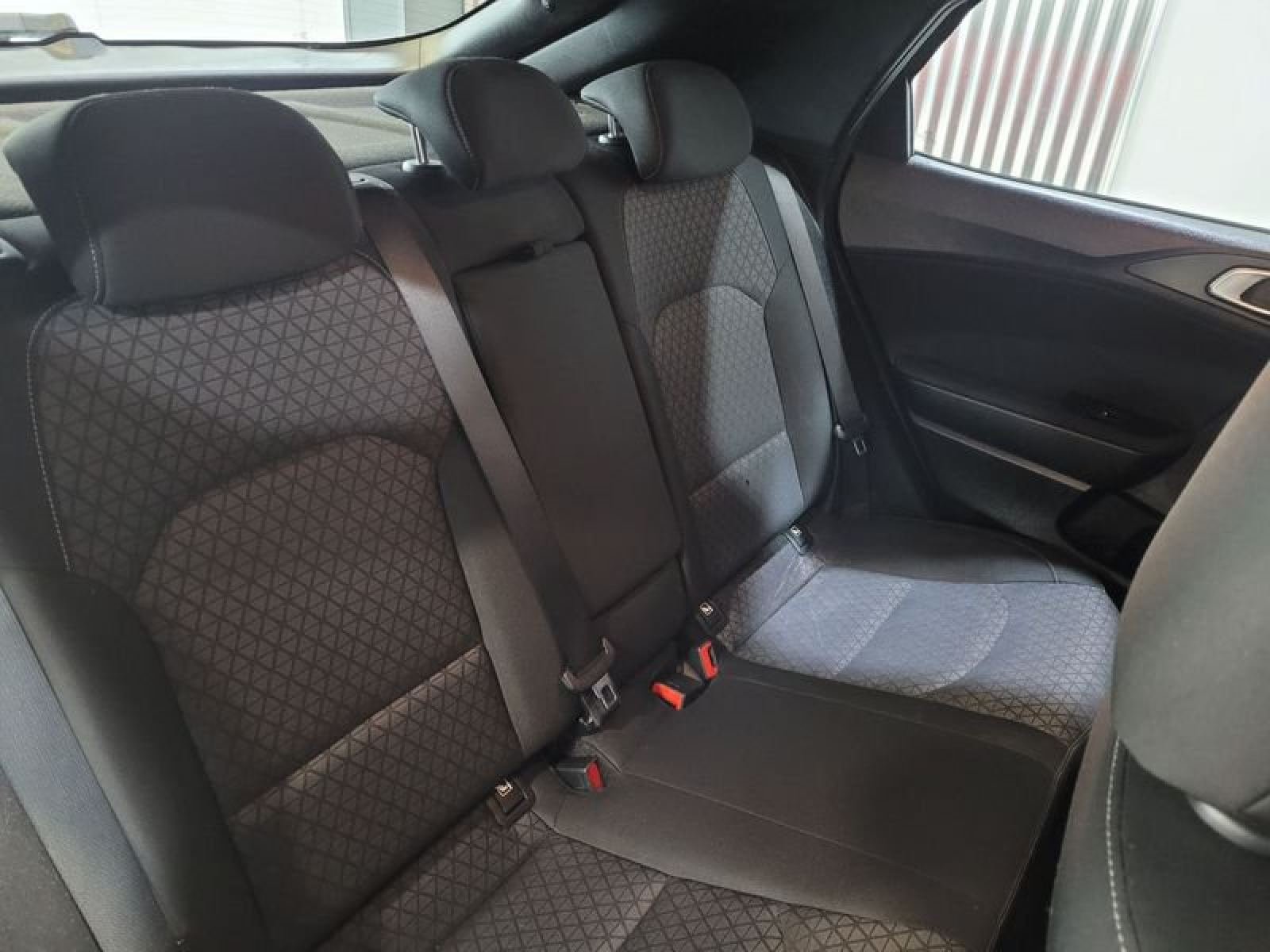 KIA XCEED 1.0 T-GDi 120cv Drive 10