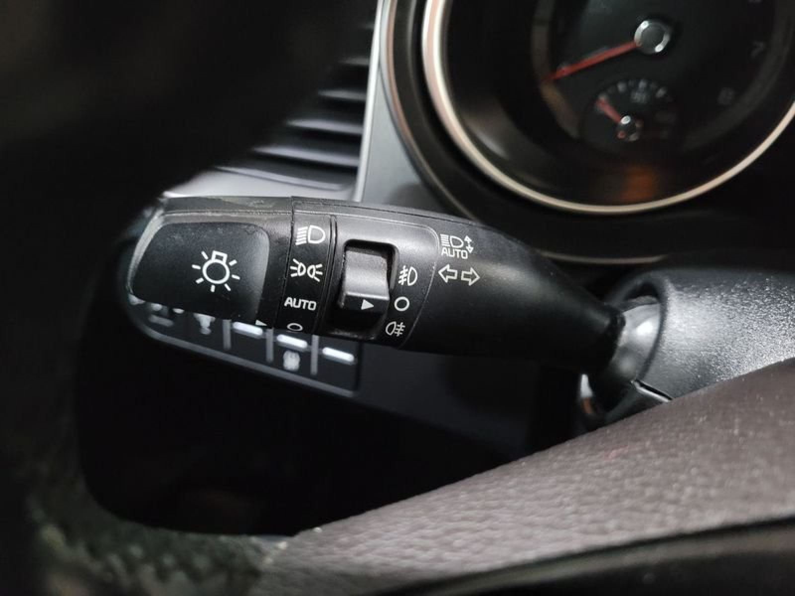 KIA XCEED 1.0 T-GDi 120cv Drive 16