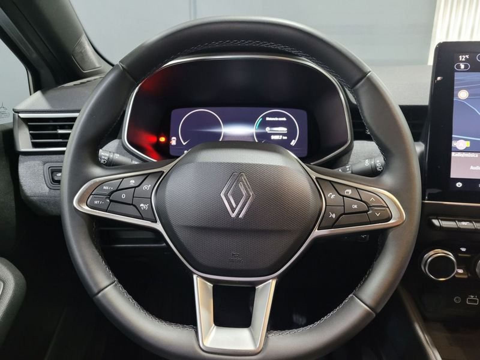 RENAULT CLIO TCe 100cv GLP Techno 19