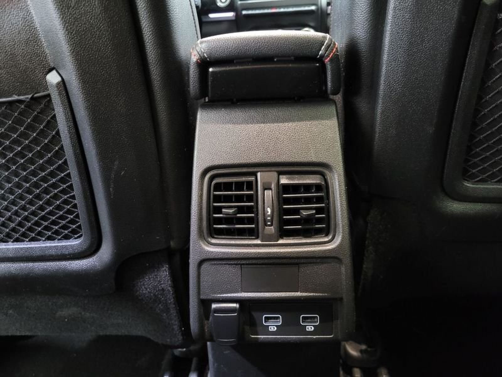 RENAULT ARKANA 1.3 TCe 140cv EDC Microhíbrido RS Line 11