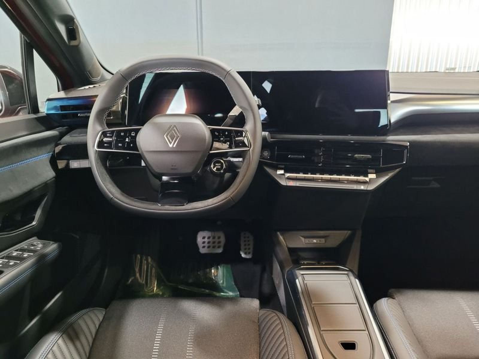 RENAULT CLIO full hybrid E-Tech 117kW (160CV) esprit Alpine 14