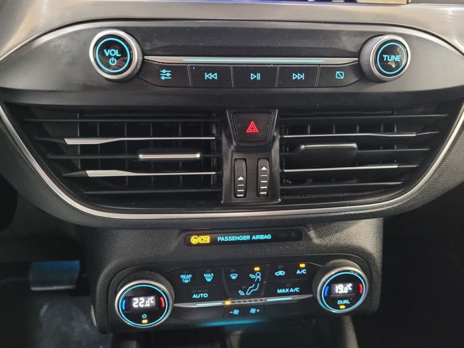 FORD FOCUS 1.5 Ecoblue 120cv Auto Titanium 26 