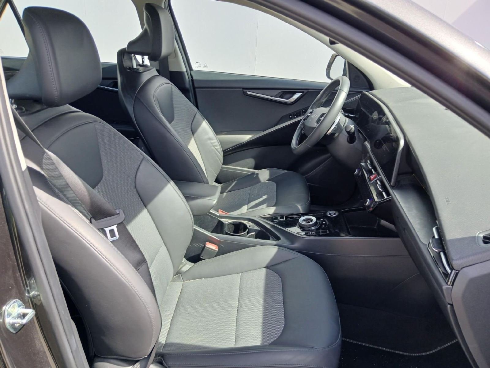 KIA NIRO crossover 1.6 GDi HEV 104kW 141 CV Drive 6