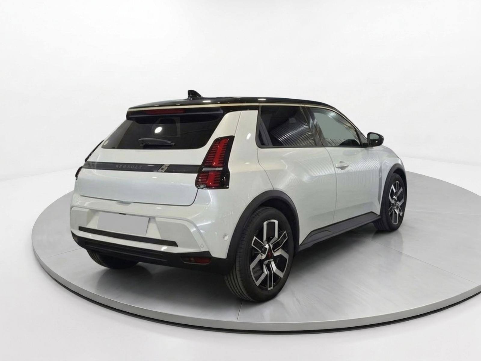 RENAULT 5 150 CV autonomia comfort techno 4