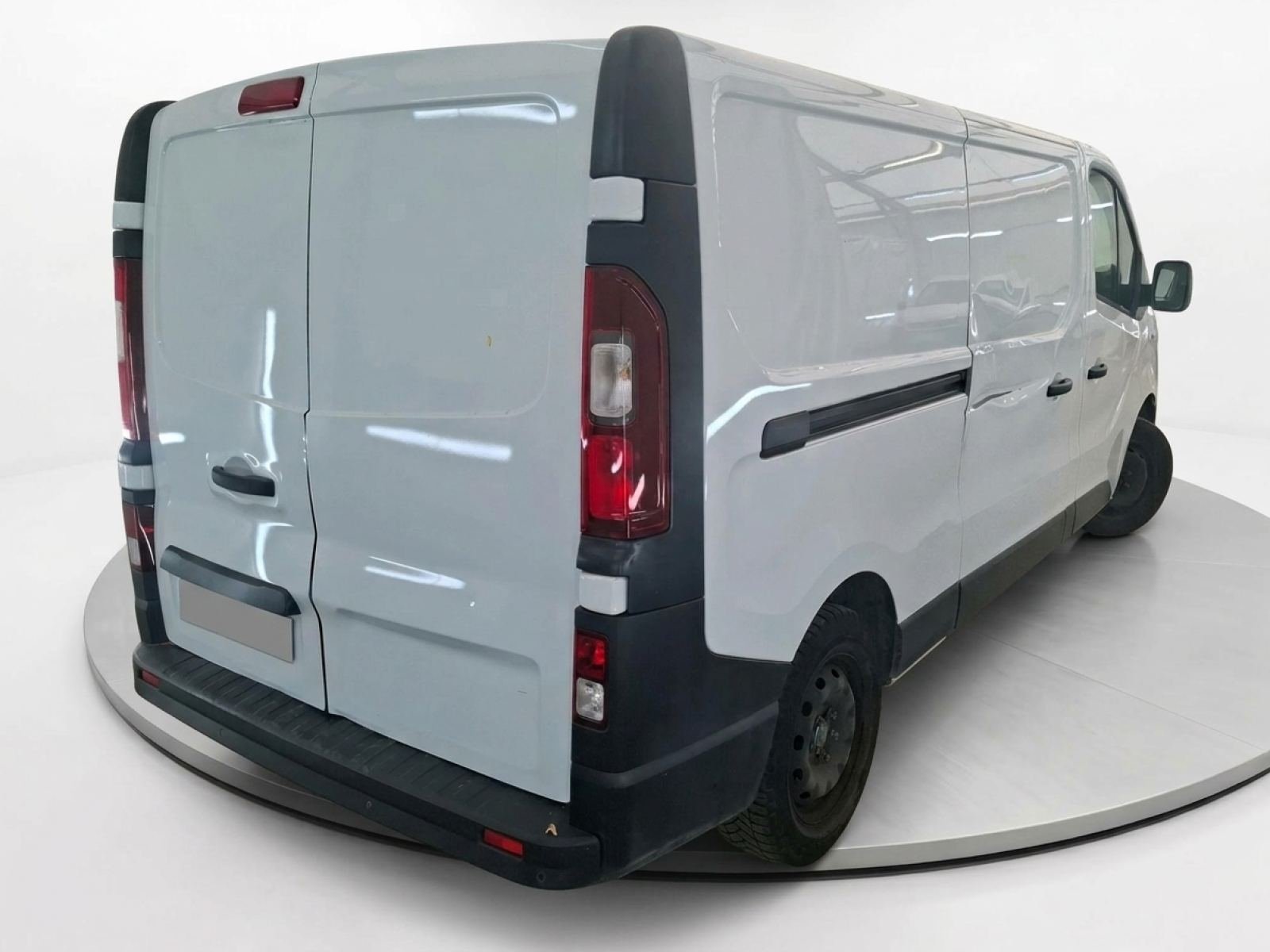 RENAULT TRAFIC Furgón 29 L2H1 dCi 70kW (95CV) 4