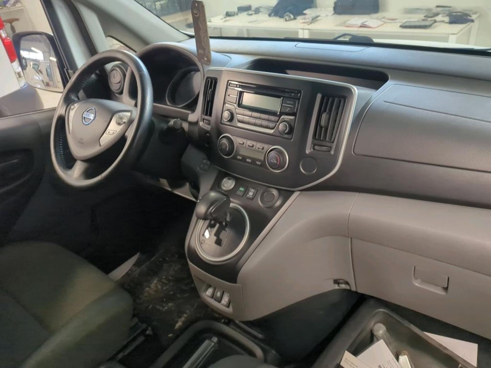 NISSAN E-NV200 Furgón 4p 40 kWh PROFESIONAL Mam 7