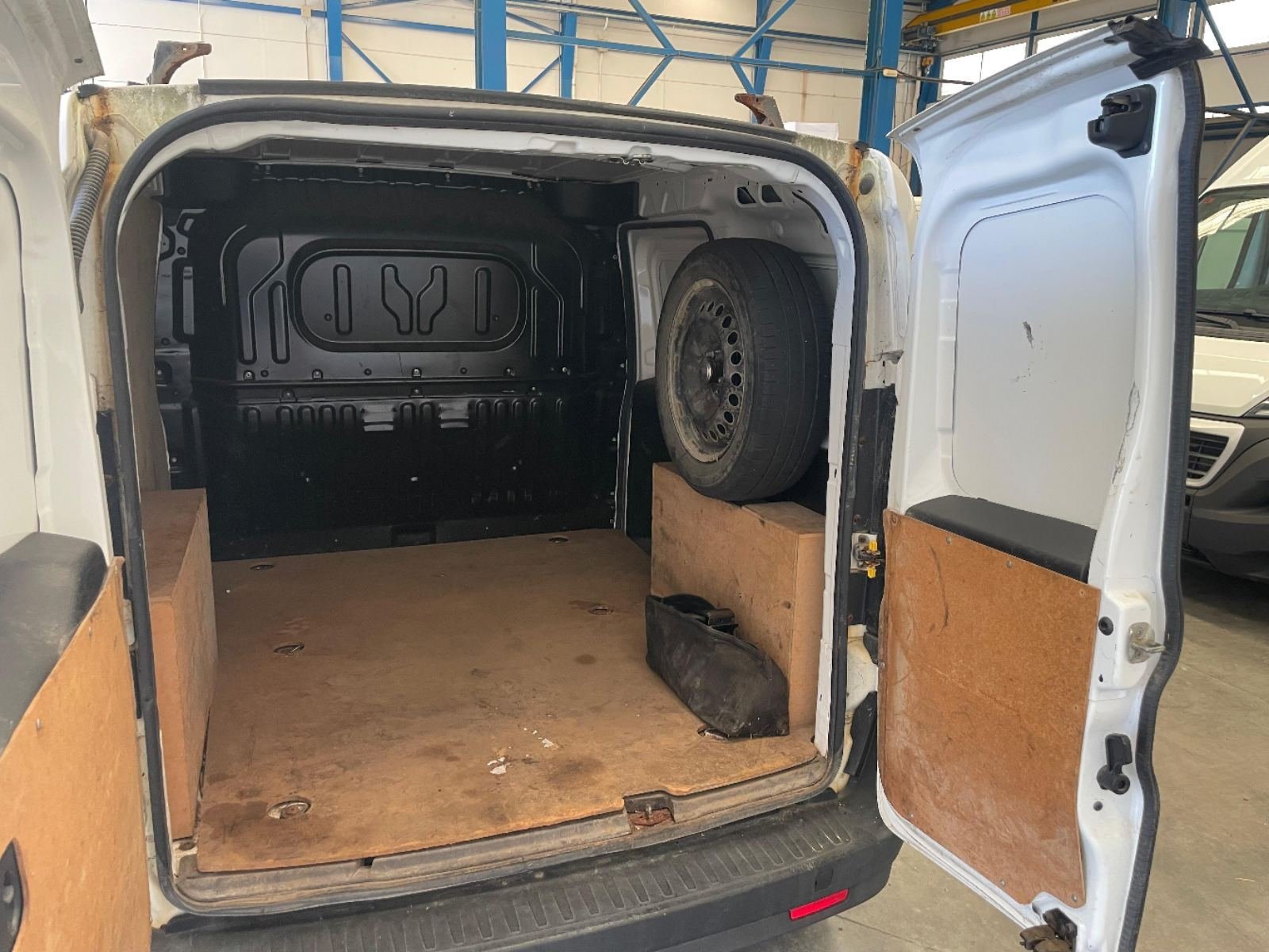 FIAT DOBLÓ Cargo SX 1.4 Tjet 89 kW (120 CV) GNC 14 