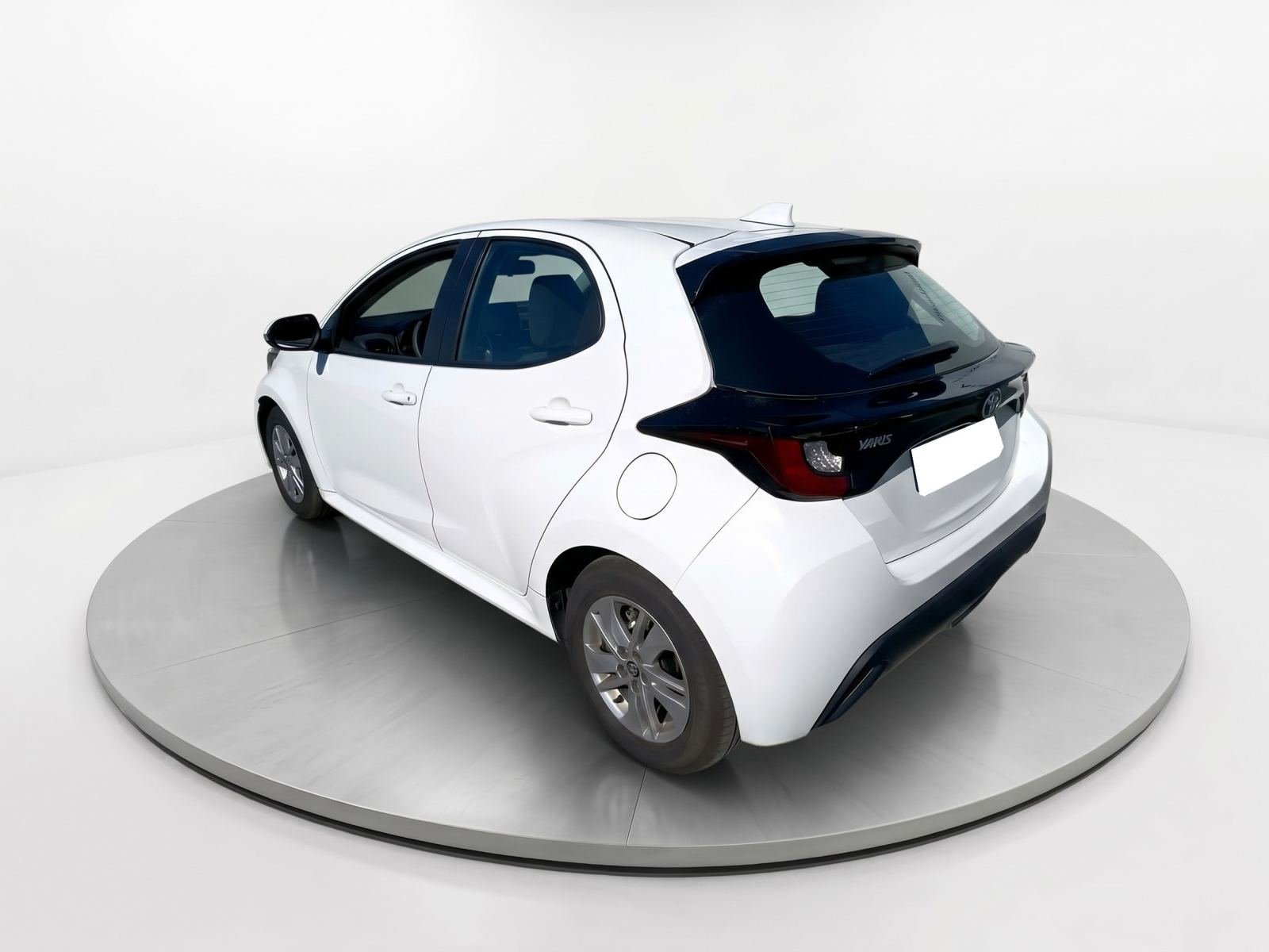 TOYOTA YARIS 1.5 120H Business Plus 85kW 5P 3