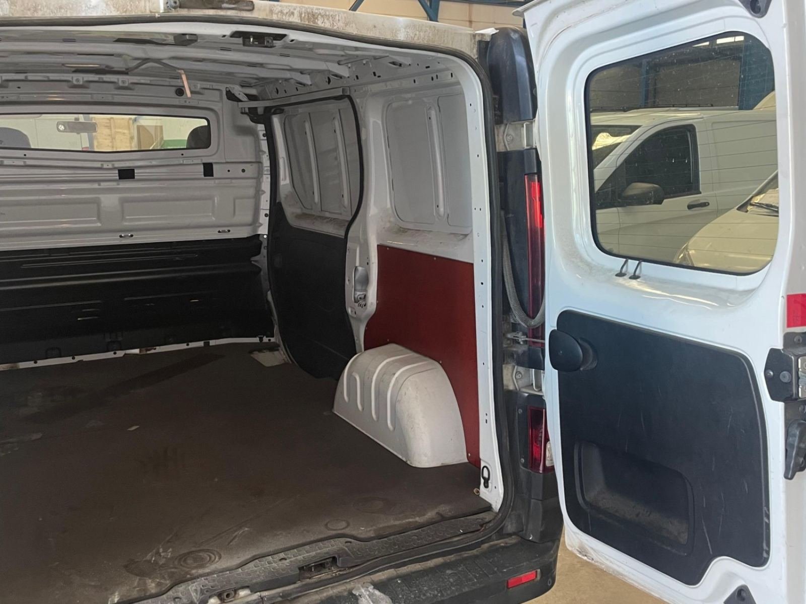 OPEL VIVARO 1.6 CDTI 88kW Expression L1 H1 2.9t DC 10 