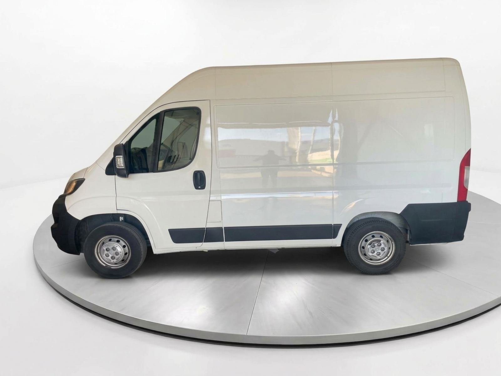 PEUGEOT BOXER Fg 330 L1H2 2.2 BlueHDi S&S 120CV Premium 10