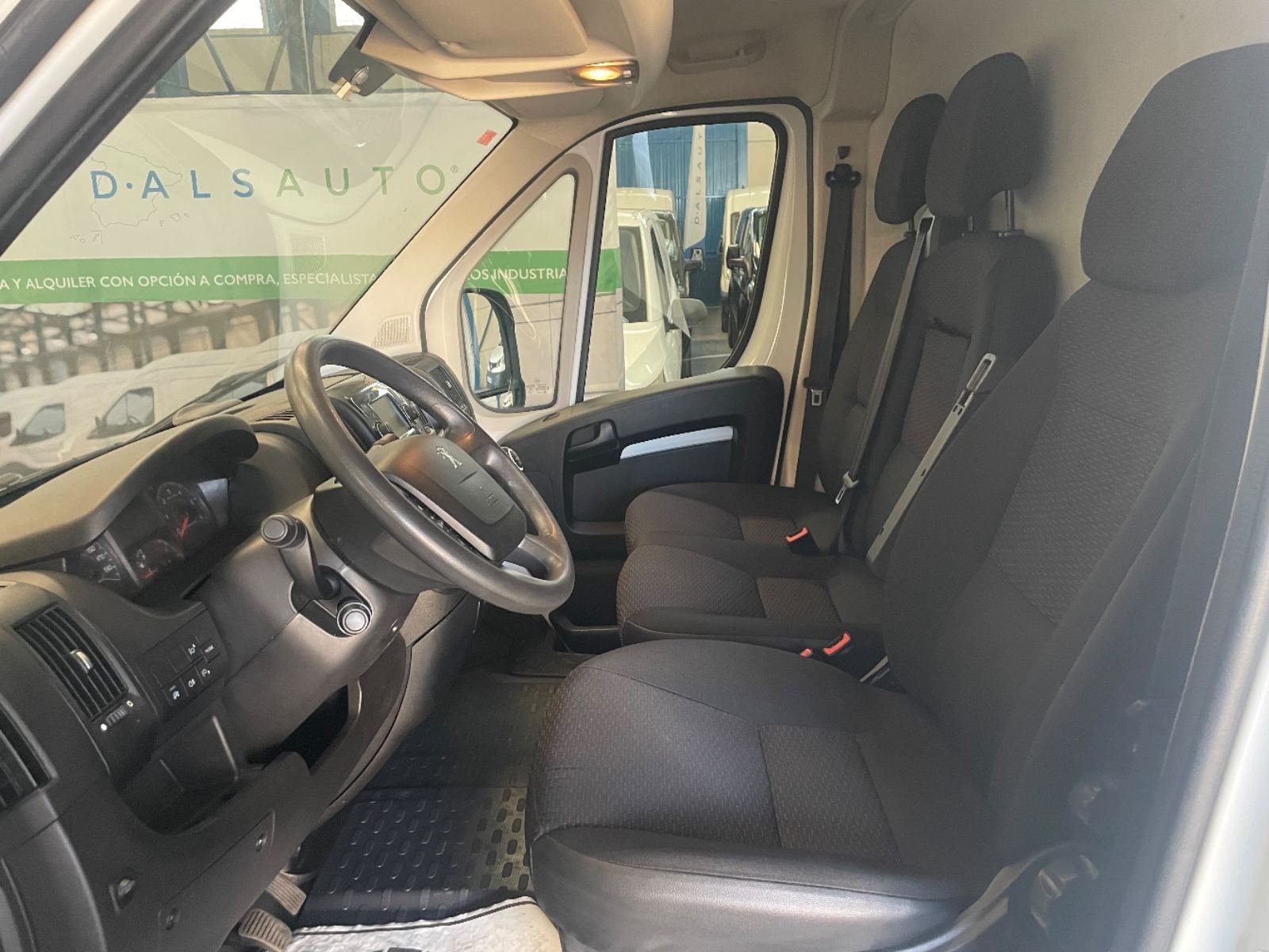 PEUGEOT BOXER Fg 330 L1H2 2.2 BlueHDi S&S 120CV Premium 11