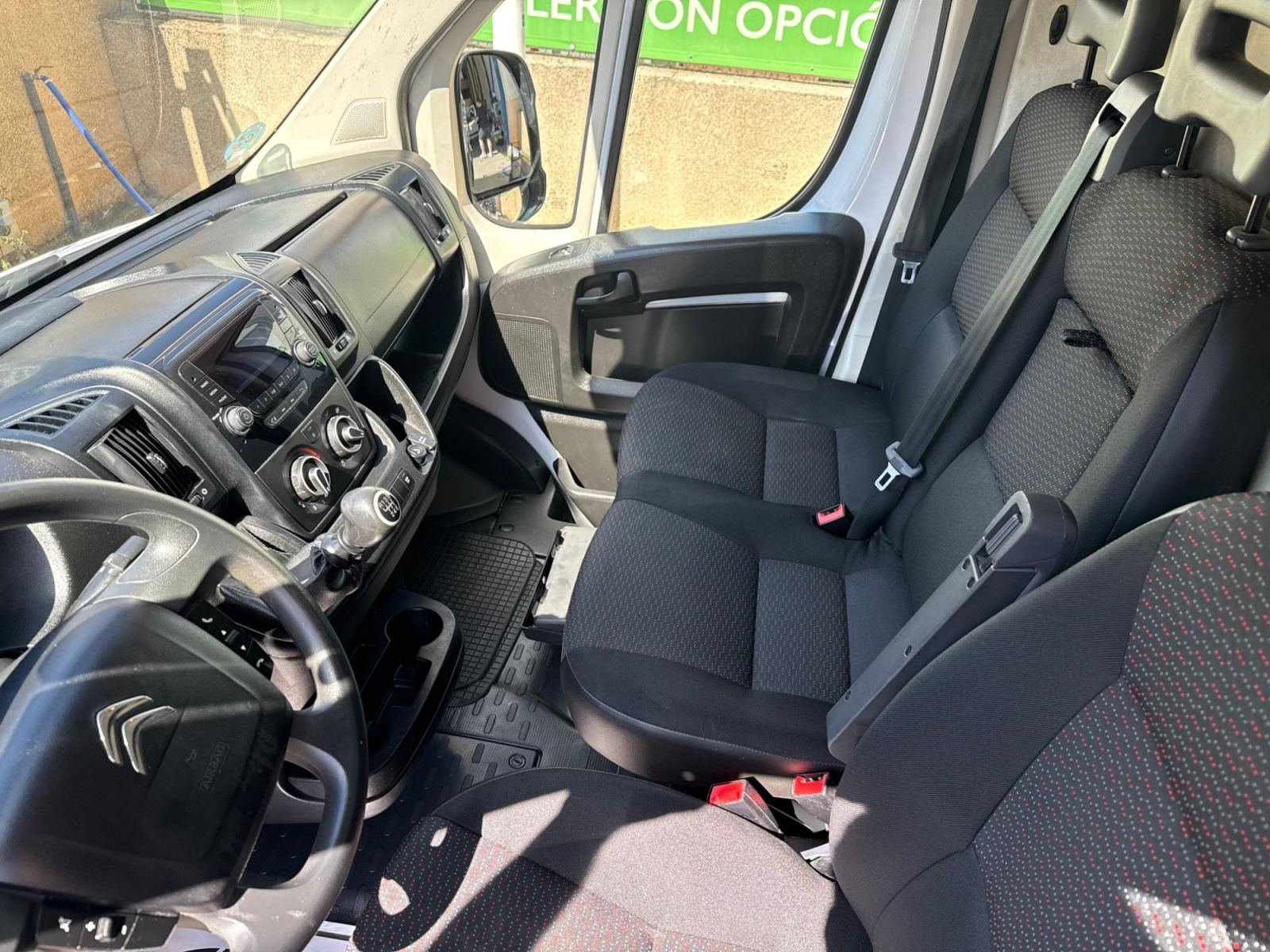 CITROEN JUMPER BlueHDi 103KW (140CV) Furgón 35L3H2 11